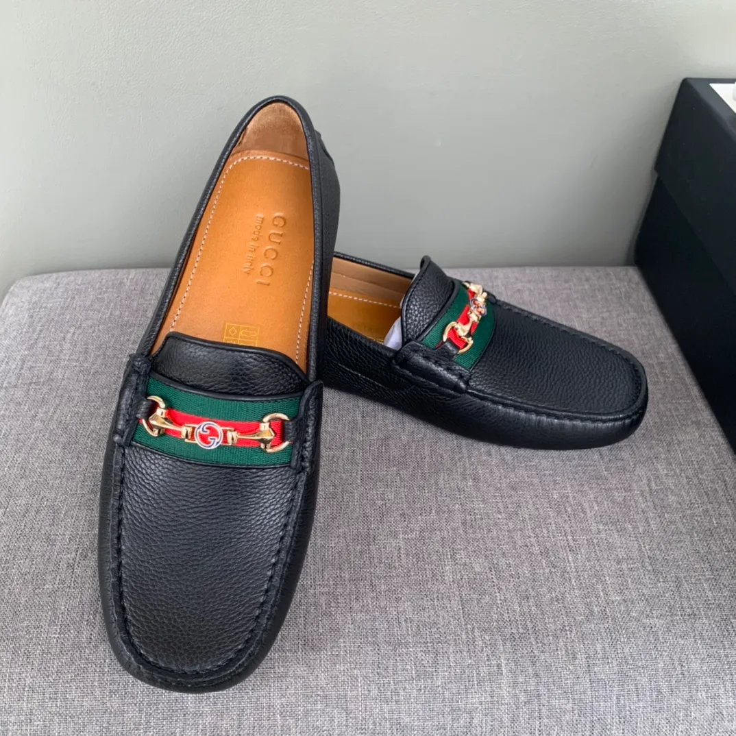 Batch 740💰[strong][strong][strong] Original order quality, new counter styles synchronized, Gucci counter new styles, handmade men's driving shoes, bean shoes, over-the-foot shoes, lazy shoes, exquisite hand-stitching, workmanship details comparable to counters, Italian imported cowhide, water-dyed cowhide lining, tree paste leather feet, sweat-absorbent and anti-odor, off-white, black, brown, 39-44 in large quantities in stock (38, 45 custom-made)